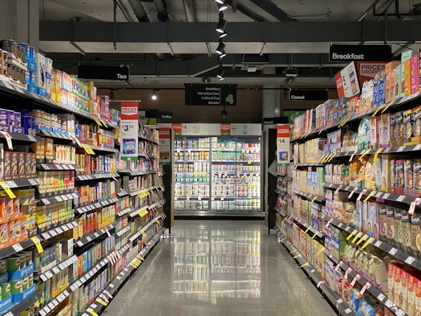 Supermarkets and Grocery